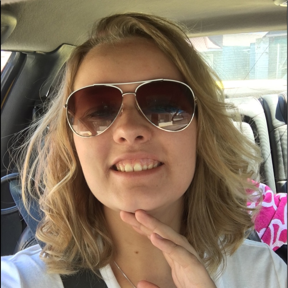 Meet your Posher, Jazzalyn